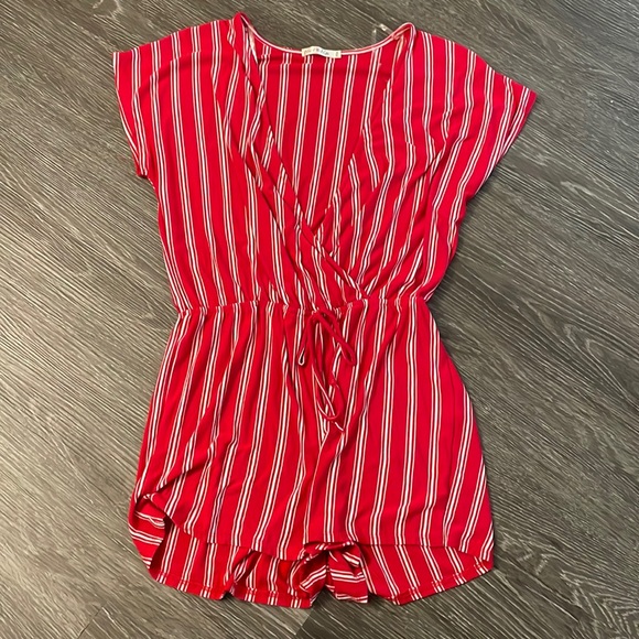 Red romper - Picture 1 of 3